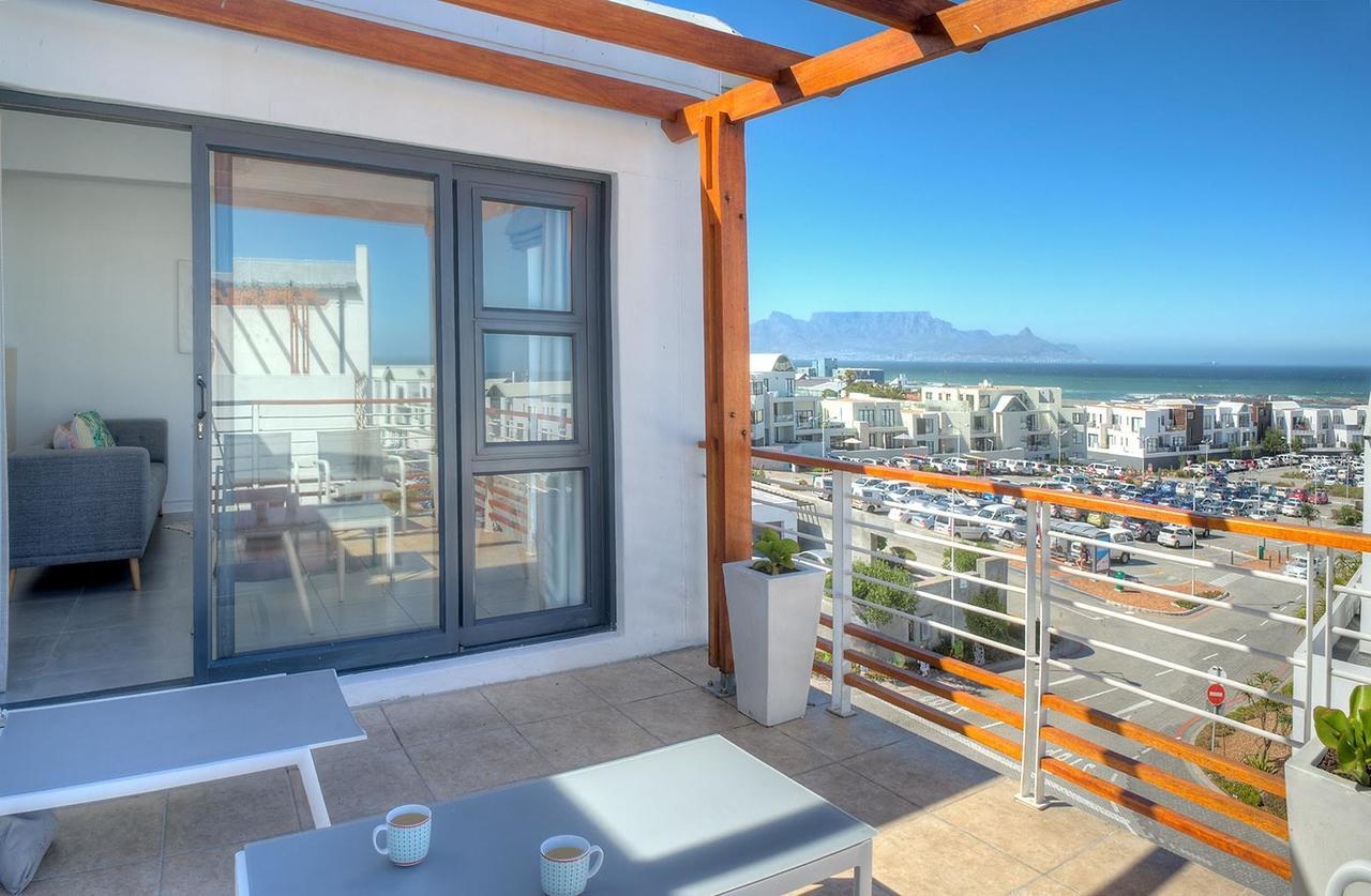 Azure 216 Apartment Bloubergstrand Exterior photo