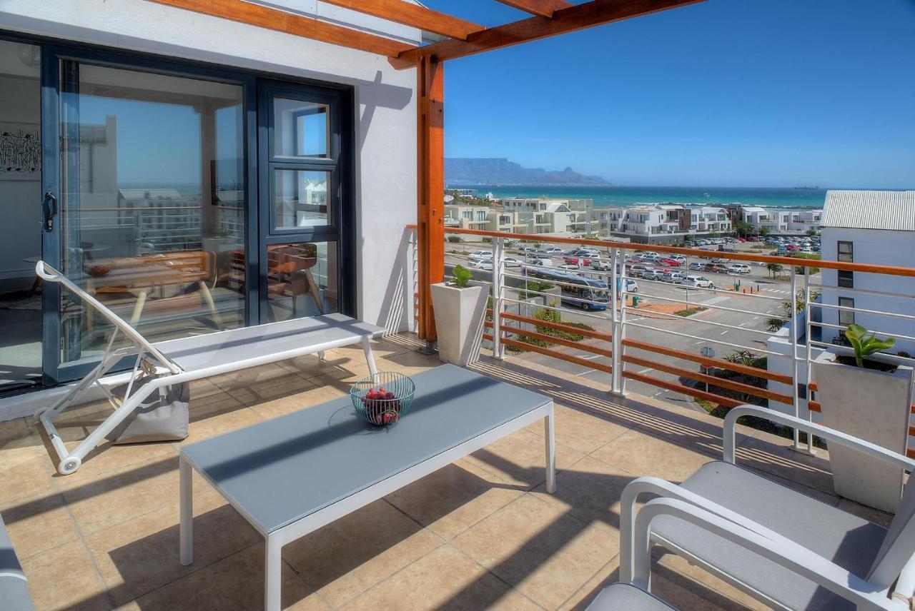 Azure 216 Apartment Bloubergstrand Exterior photo